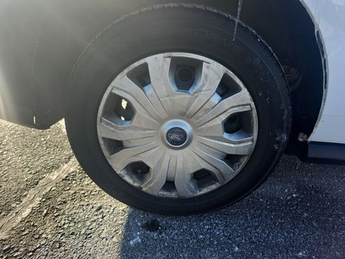 Certified 2019 Ford Transit Connect XL image 11