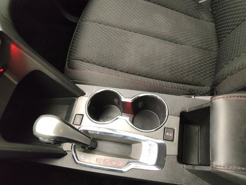 Used 2015 GMC Terrain SLE FWD image 26