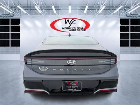 Used 2024 Hyundai Sonata SEL FWD image 5