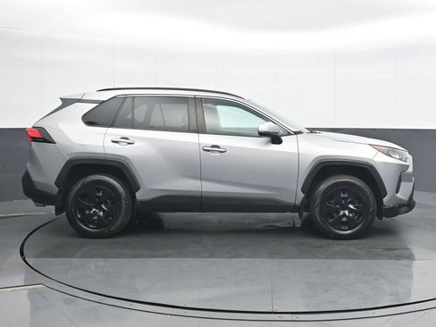 Used 2020 Toyota RAV4 LE w/ All Weather Liner Package AWD/4WD image 7