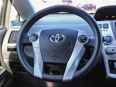 Used 2012 Toyota Prius V Five FWD image 15