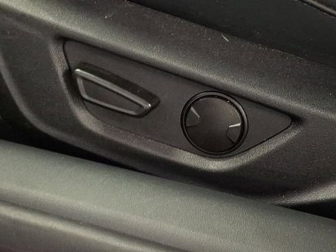 Used 2024 Ford Mustang GT Premium image 27