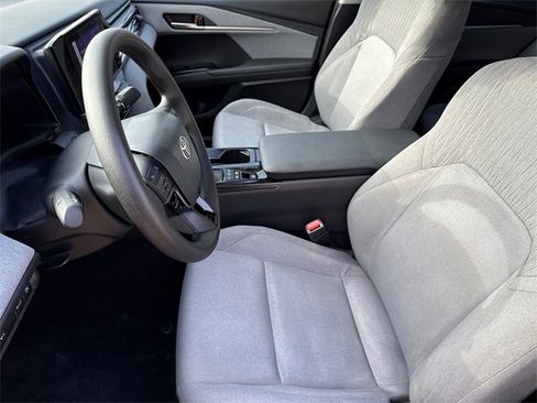 Certified 2025 Toyota Camry LE image 18