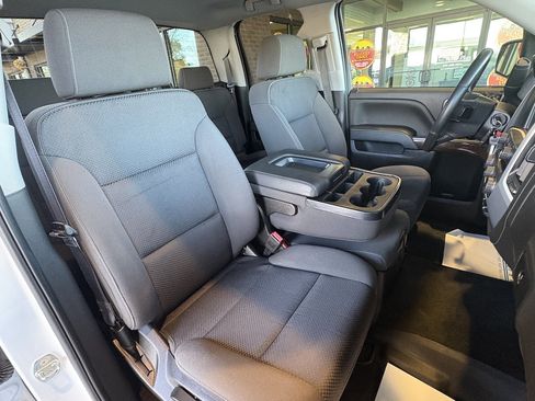 Used 2018 GMC Sierra 1500 SLE w/ SLE Value Package image 24