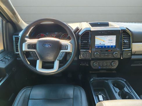 Used 2019 Ford F350 Lariat w/ Lariat Ultimate Package image 36