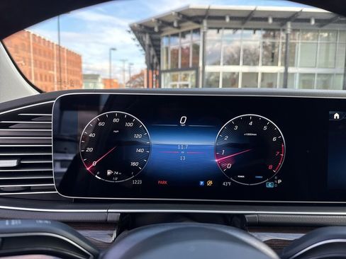 New 2026 Mercedes-Benz GLE 350 4MATIC image 16