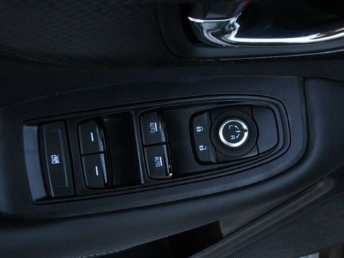 Certified 2025 Subaru Outback Premium image 17