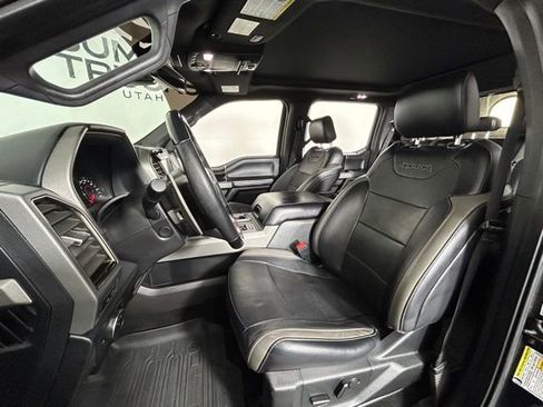 Used 2018 Ford F150 Raptor w/ Equipment Group 802A Luxury image 16