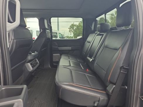 Certified 2025 Ford F250 Lariat w/ Chrome Package AWD/4WD image 17