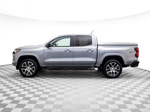 Used 2024 Chevrolet Colorado Z71 w/ Z71 Convenience Package 2 image 2