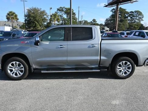 Used 2025 Chevrolet Silverado 1500 LTZ w/ LTZ Premium Package image 2