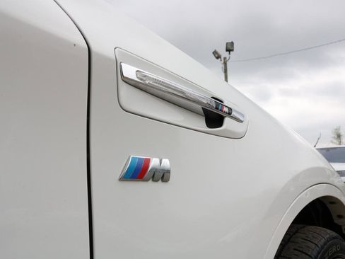Used 2013 BMW X6 M AWD/4WD image 9
