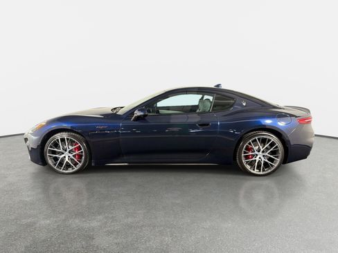 Used 2024 Maserati GranTurismo Trofeo AWD/4WD image 5