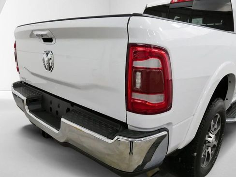Used 2022 RAM 3500 Limited AWD/4WD image 9