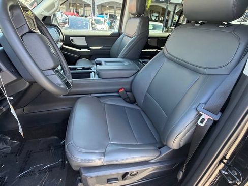 Used 2026 Ford Expedition Max Active RWD image 24