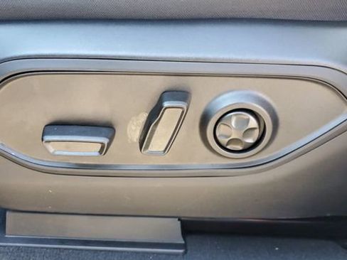 Certified 2024 Jeep Grand Cherokee L Altitude image 22