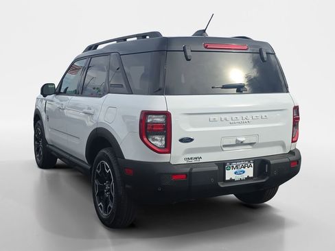 Used 2025 Ford Bronco Sport Outer Banks w/ Outer Banks Tech Package+ image 3