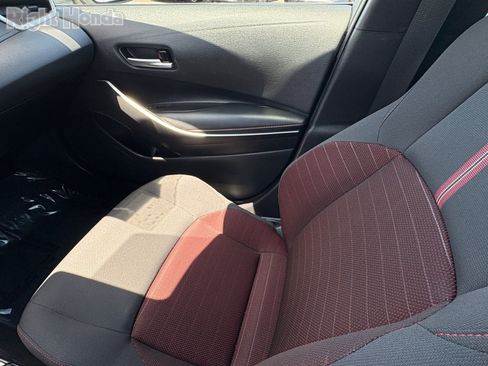Used 2025 Toyota Corolla SE FWD image 19