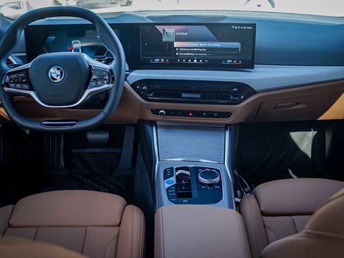 Used 2025 BMW i4 xDrive40i w/ Premium Package image 24