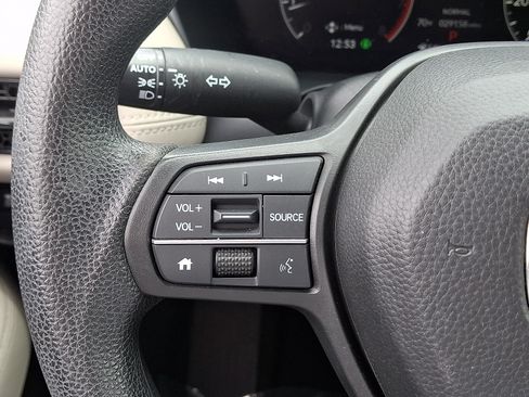 Used 2024 Honda HR-V LX image 21