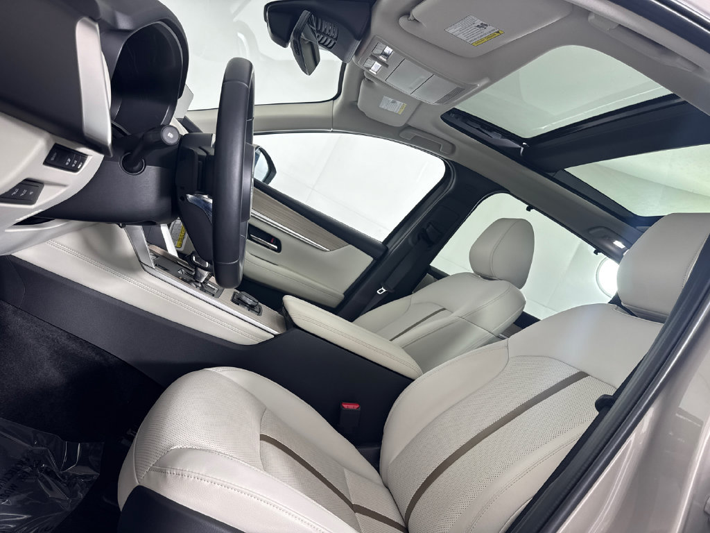 Certified 2025 MAZDA CX-90 Plug-In Hybrid w/ Premium Plus AWD/4WD image 34