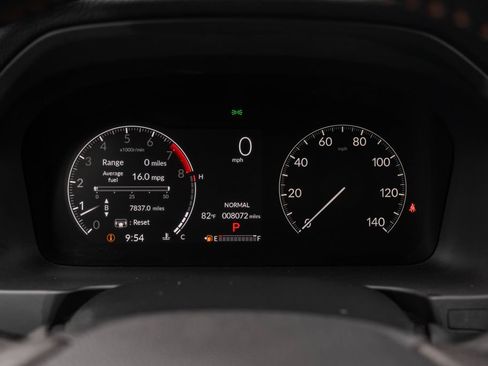 Used 2025 Honda Ridgeline TrailSport image 23