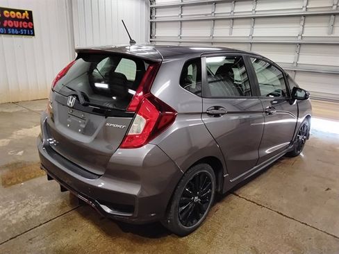 Used 2018 Honda Fit Sport image 3