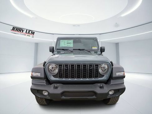 New 2026 Jeep Wrangler Sport AWD/4WD image 7
