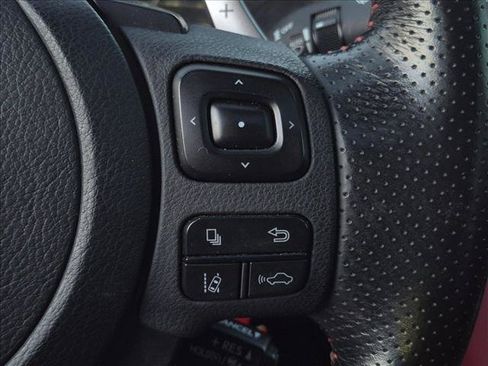 Used 2023 Lexus IS 350 F Sport RWD image 13
