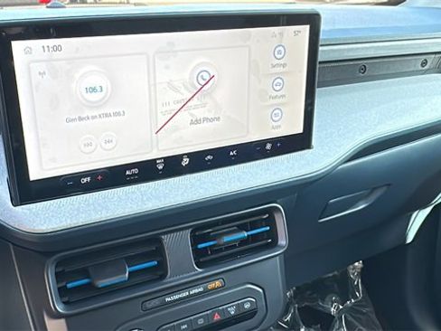 New 2026 Ford Maverick XLT image 27