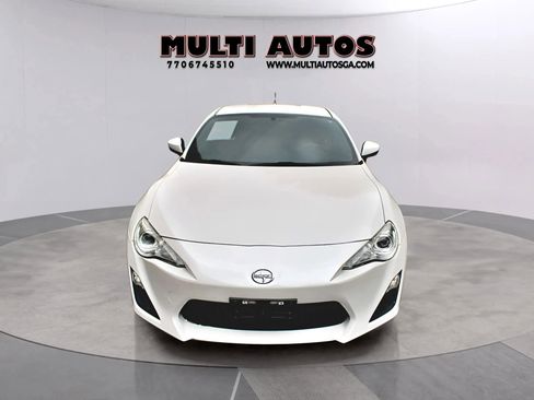 Used 2013 Scion FR-S RWD image 8