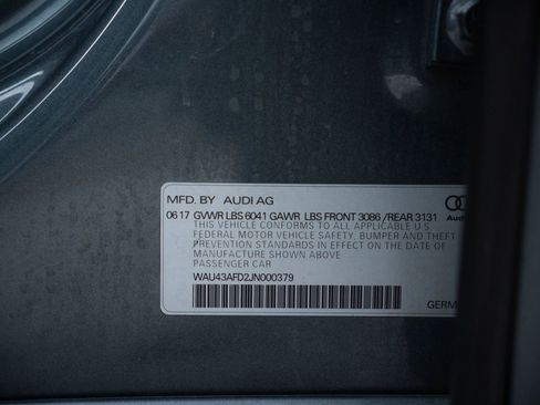 Used 2018 Audi A8 L 4.0T image 33