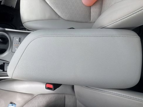 Used 2023 Toyota Camry XSE w/ Cold Weather Package image 23