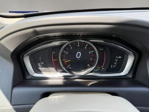 Used 2016 Volvo XC60 T5 Premier w/ Protection Package AWD/4WD image 17