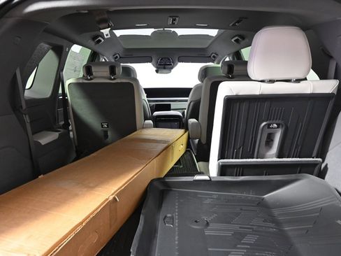 New 2026 Cadillac Escalade IQ Sport 1 w/ LPO, Floor Liner Package image 18