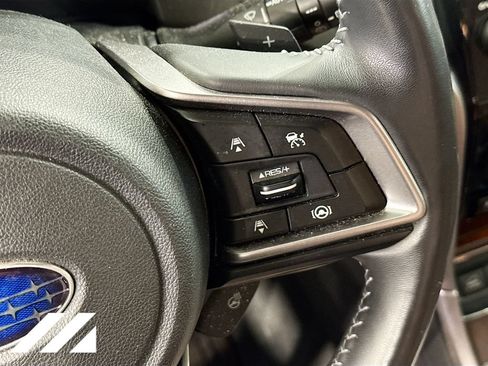 Used 2022 Subaru Ascent Touring AWD/4WD image 12