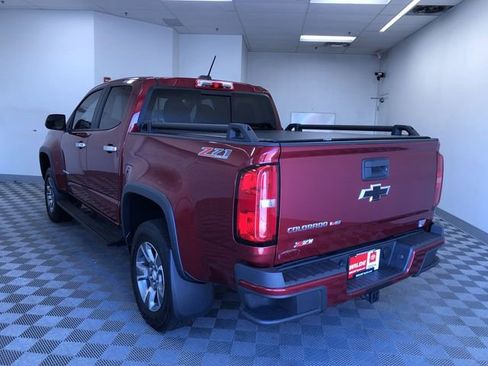 Used 2018 Chevrolet Colorado Z71 AWD/4WD image 5