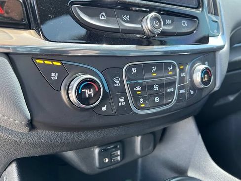 Used 2020 Chevrolet Traverse Premier w/ LPO, Floor Liner Package AWD/4WD image 33