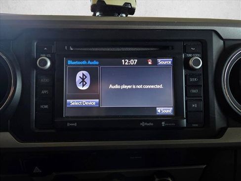 Used 2019 Toyota Tacoma SR5 RWD image 12