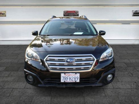 Used 2016 Subaru Outback 2.5i Premium AWD/4WD image 2
