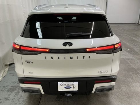 Used 2023 INFINITI QX60 Sensory image 4