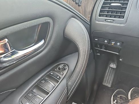 Used 2021 INFINITI QX80 Premium Select w/ Cargo Package image 22