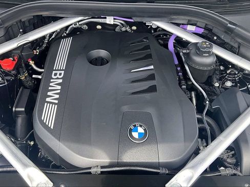 New 2026 BMW X5 xDrive40i w/ M Sport Package AWD/4WD image 20