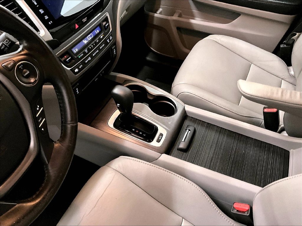 Used 2018 Honda Pilot EX-L image 18