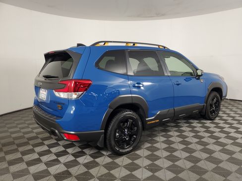 Used 2025 Subaru Forester Wilderness AWD/4WD image 4