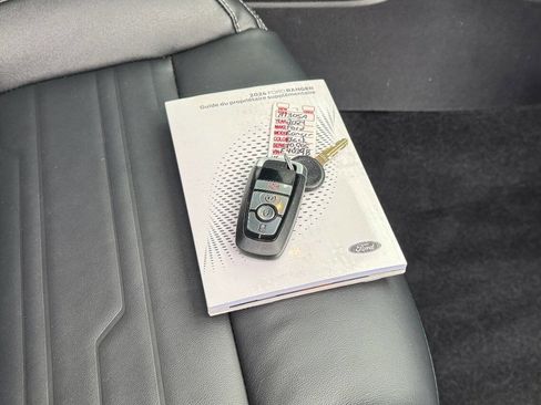 Used 2024 Ford Ranger Lariat w/ FX4 Off-Road Package image 40