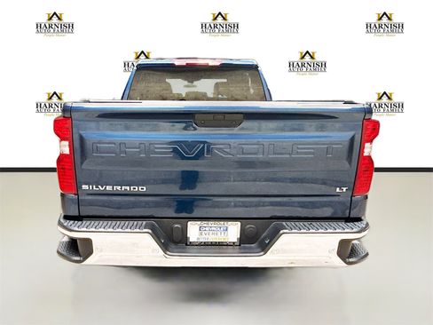Used 2020 Chevrolet Silverado 1500 LT w/ Convenience Package image 6