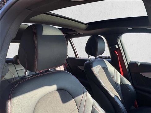 Used 2022 Mercedes-Benz GLC 43 AMG 4MATIC image 22