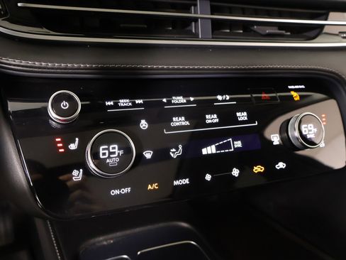 Used 2023 INFINITI QX60 Luxe AWD/4WD image 7