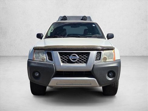 Used 2015 Nissan Xterra PRO-4X w/ Nevada Tow Package image 2
